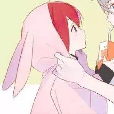 美女COS《巫师3》叶奈法惊艳绝伦 白嫩香肩紫眸勾人